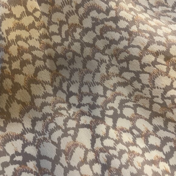 Aritzia Under Wilfred Nostalgia Silk Camisole Tank Top Size Small Sleep - Picture 4 of 8